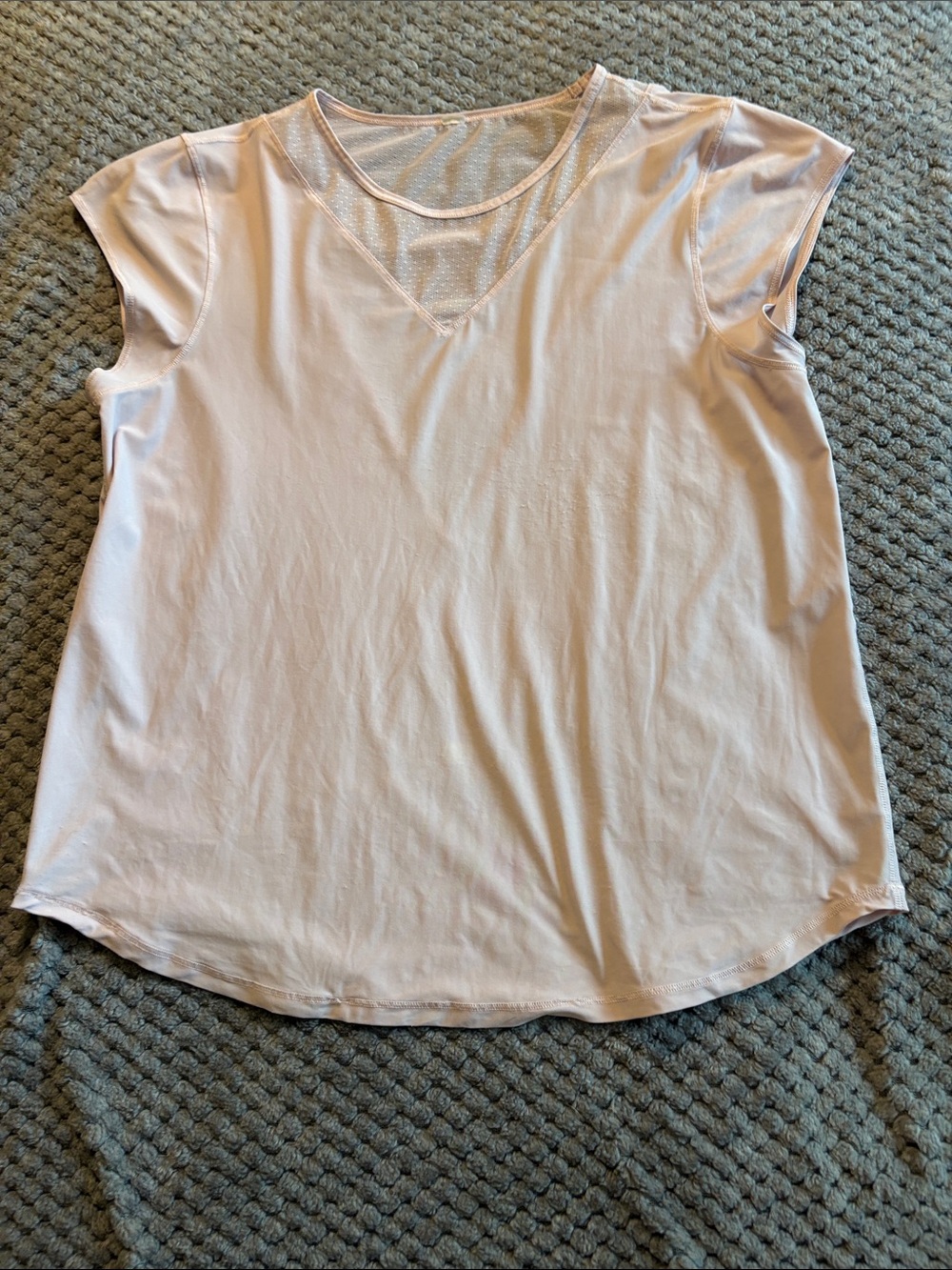 lululemon athletica Pale Pink Short Sleeve V-Neck Tee